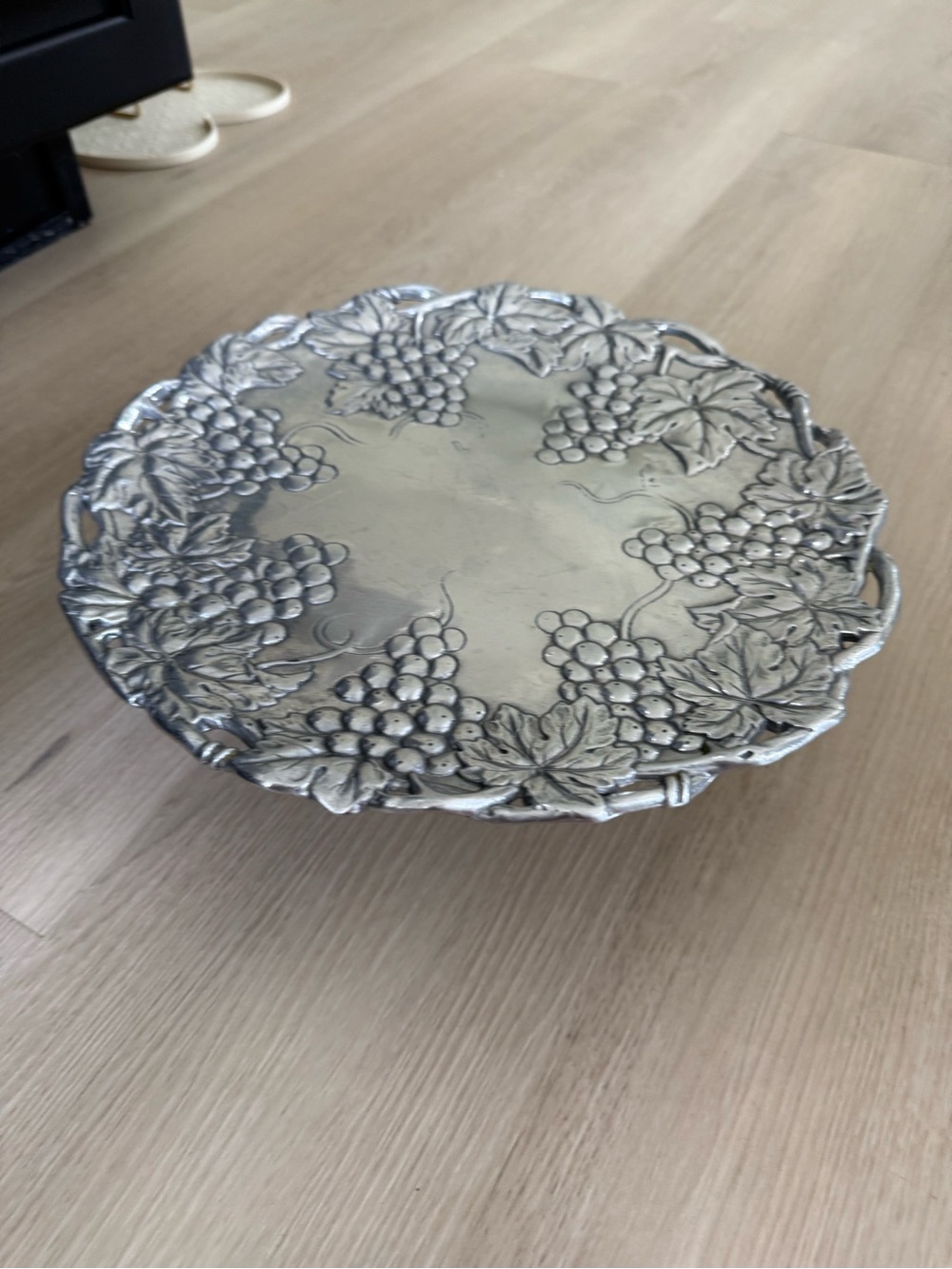 Arthur court Silver grape Decorative cake plate